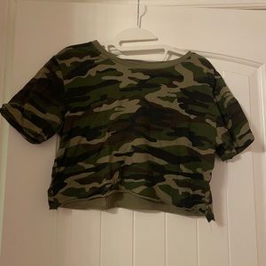 Camo crop top